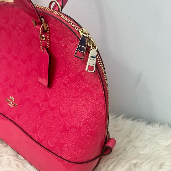 Coach F38120 IMDUL
IM/Dahlia Handbag - Picture 2 of 8